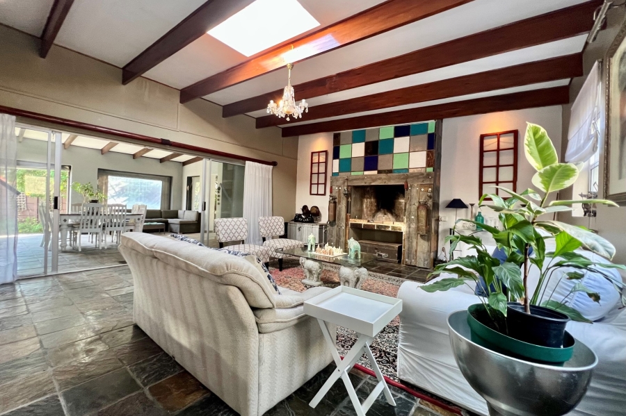 To Let 3 Bedroom Property for Rent in Van Riebeeckstrand Western Cape